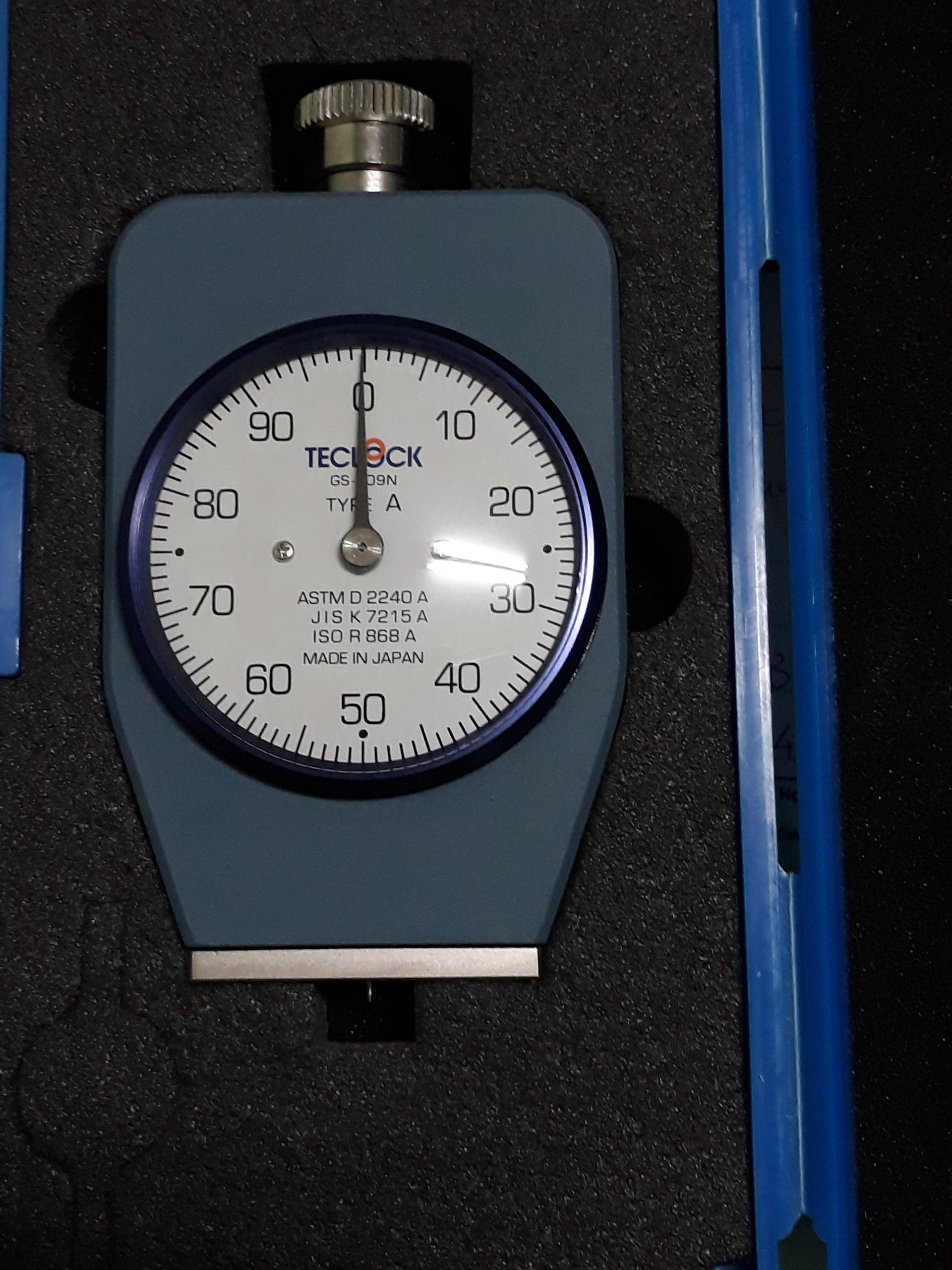 Đồng hồ đo độ cứng cao su chuẩn A GS-709N Teclock - Teclock VietNam